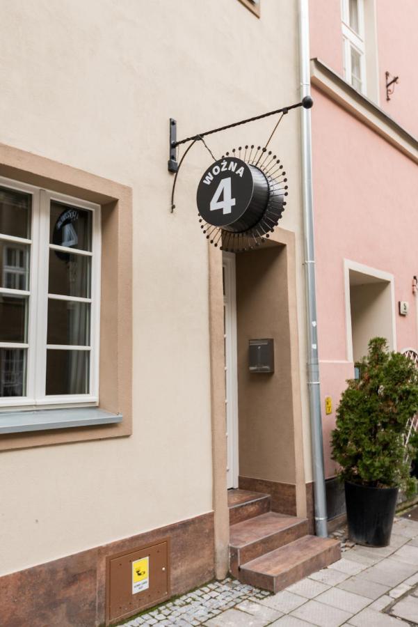 Aparthotel Tcz Wozna Poznan Exterior foto